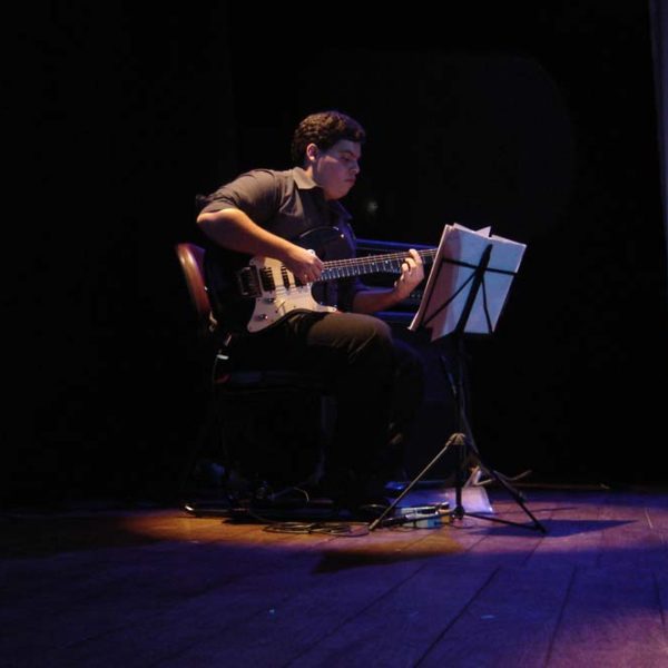 Marcelo Gargaglione e Luis Maffei ao vivo no Teatro do Centro Cultural Justiça Federal - 7/12/2005